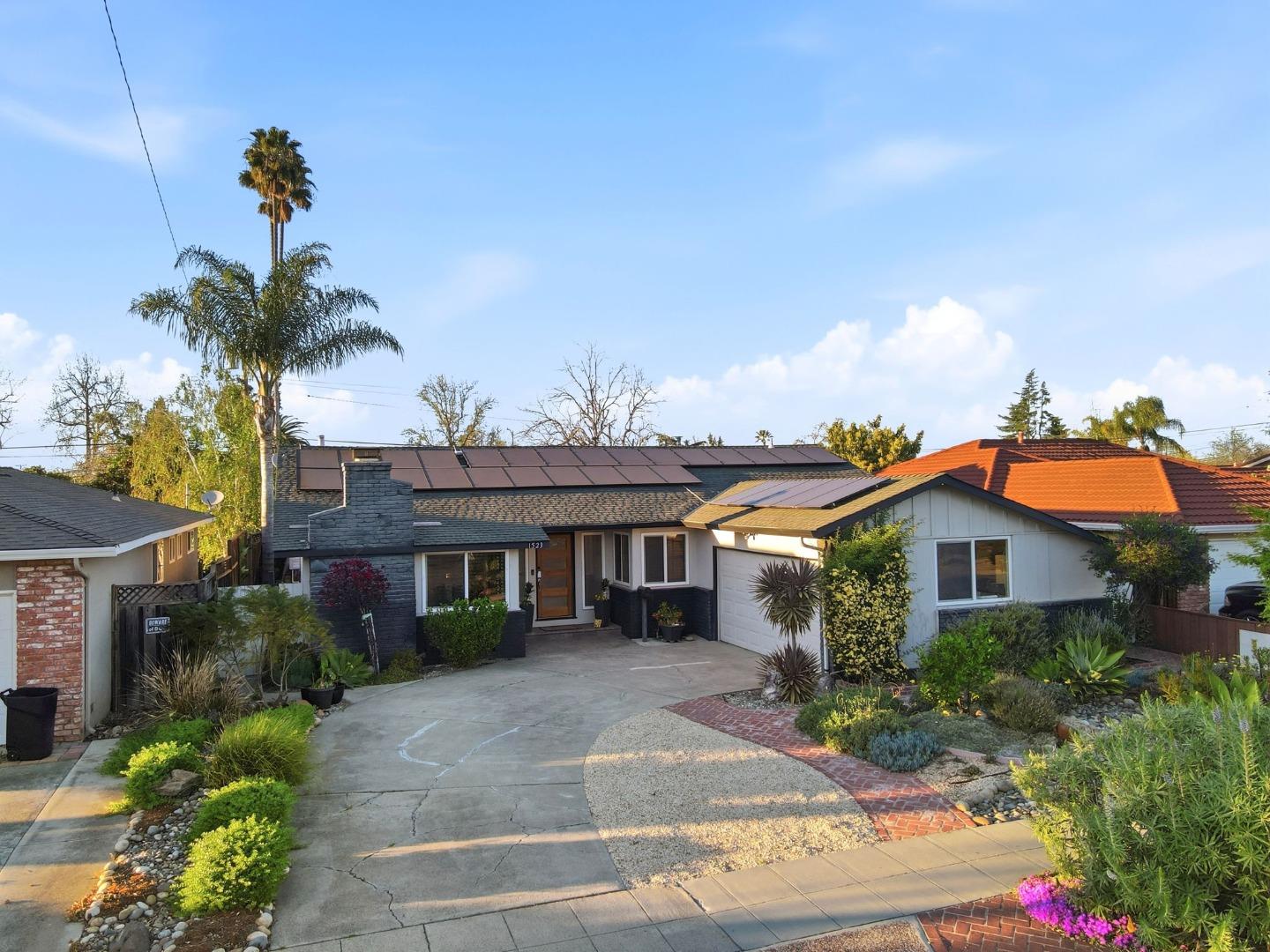 Detail Gallery Image 49 of 57 For 1523 Shaw Dr, San Jose,  CA 95118 - 4 Beds | 2/1 Baths