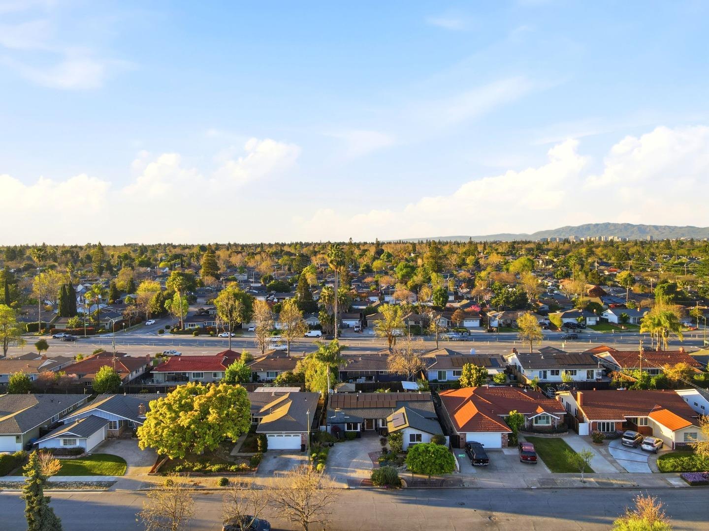 Detail Gallery Image 54 of 57 For 1523 Shaw Dr, San Jose,  CA 95118 - 4 Beds | 2/1 Baths