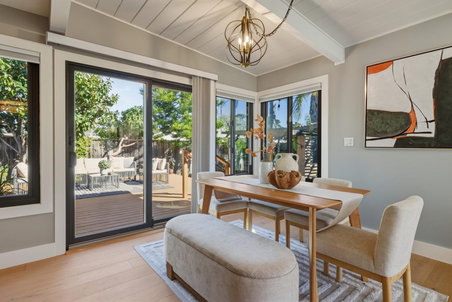 Detail Gallery Image 12 of 59 For 1761 Klamath Ave, San Mateo,  CA 94403 - 3 Beds | 2/1 Baths