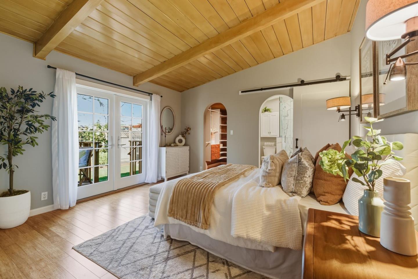 Detail Gallery Image 25 of 59 For 1761 Klamath Ave, San Mateo,  CA 94403 - 3 Beds | 2/1 Baths