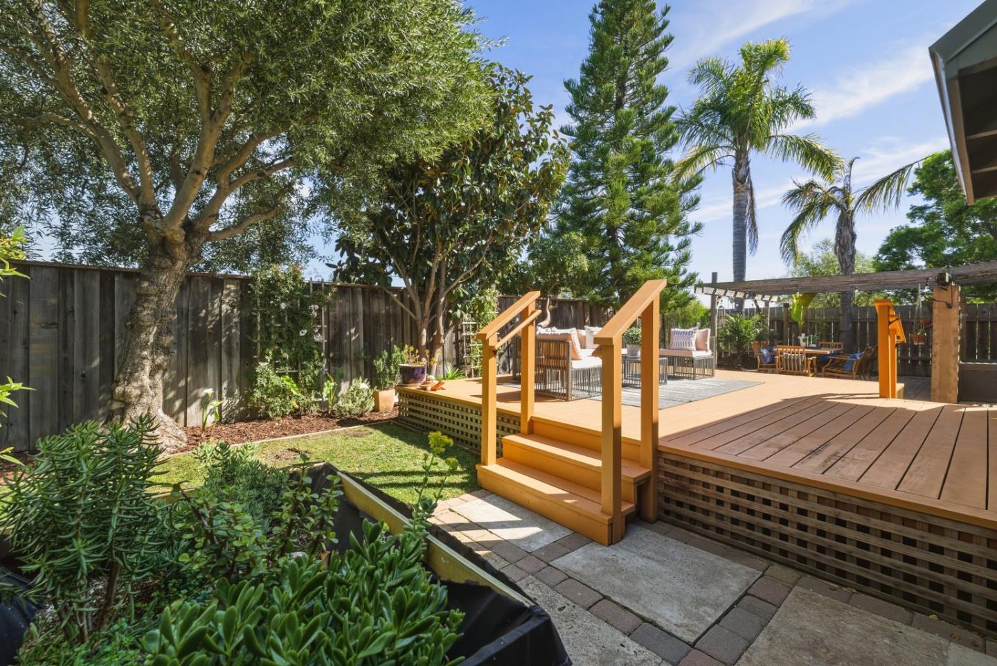 Detail Gallery Image 40 of 59 For 1761 Klamath Ave, San Mateo,  CA 94403 - 3 Beds | 2/1 Baths