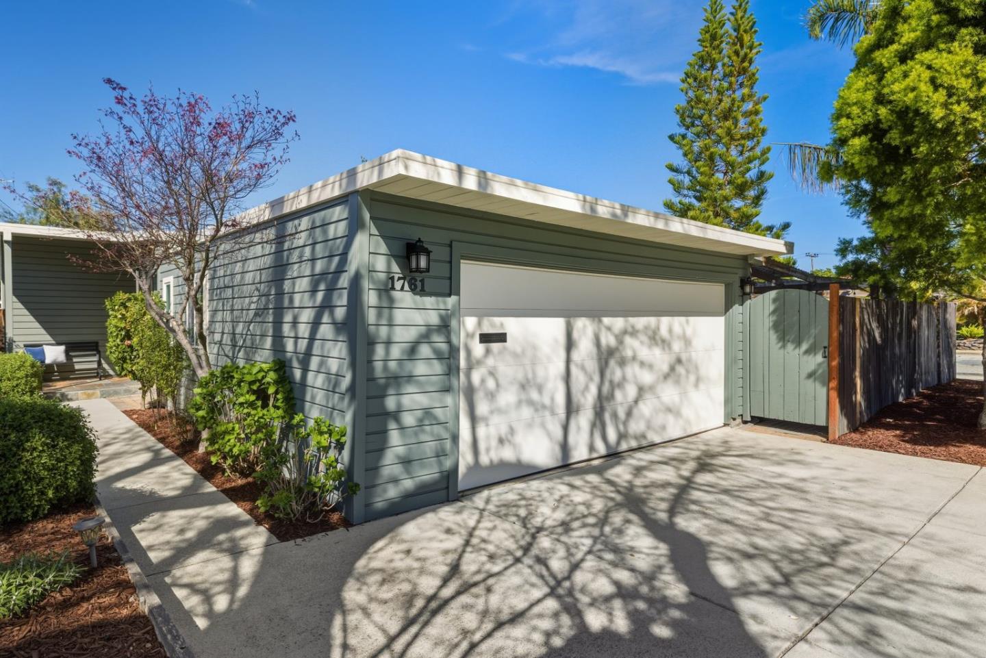 Detail Gallery Image 52 of 59 For 1761 Klamath Ave, San Mateo,  CA 94403 - 3 Beds | 2/1 Baths