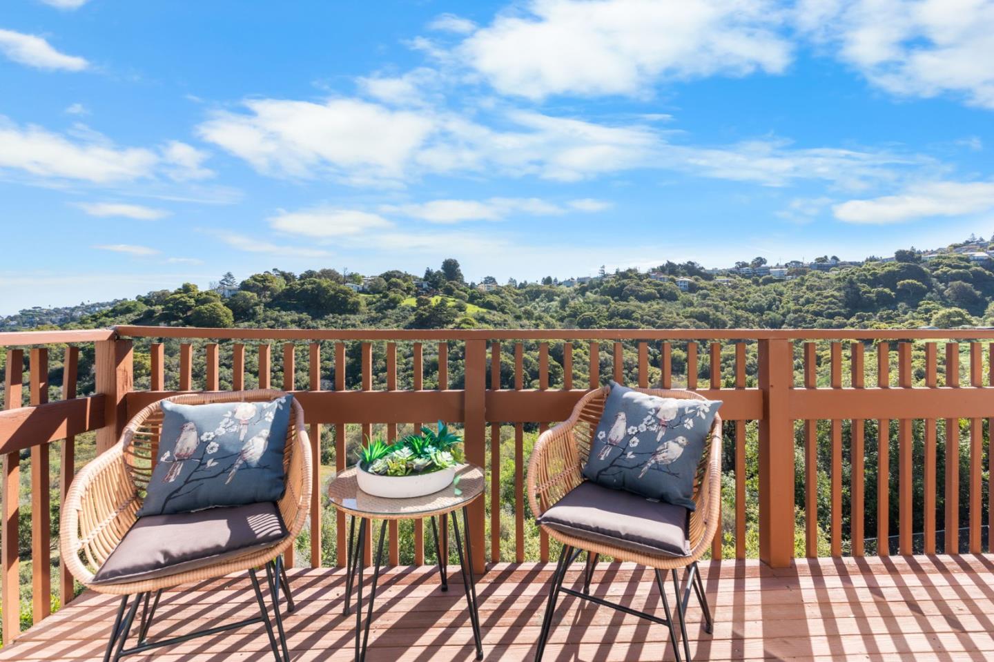 Detail Gallery Image 7 of 30 For 4112 Marsten Ave, Belmont,  CA 94002 - 4 Beds | 2/1 Baths