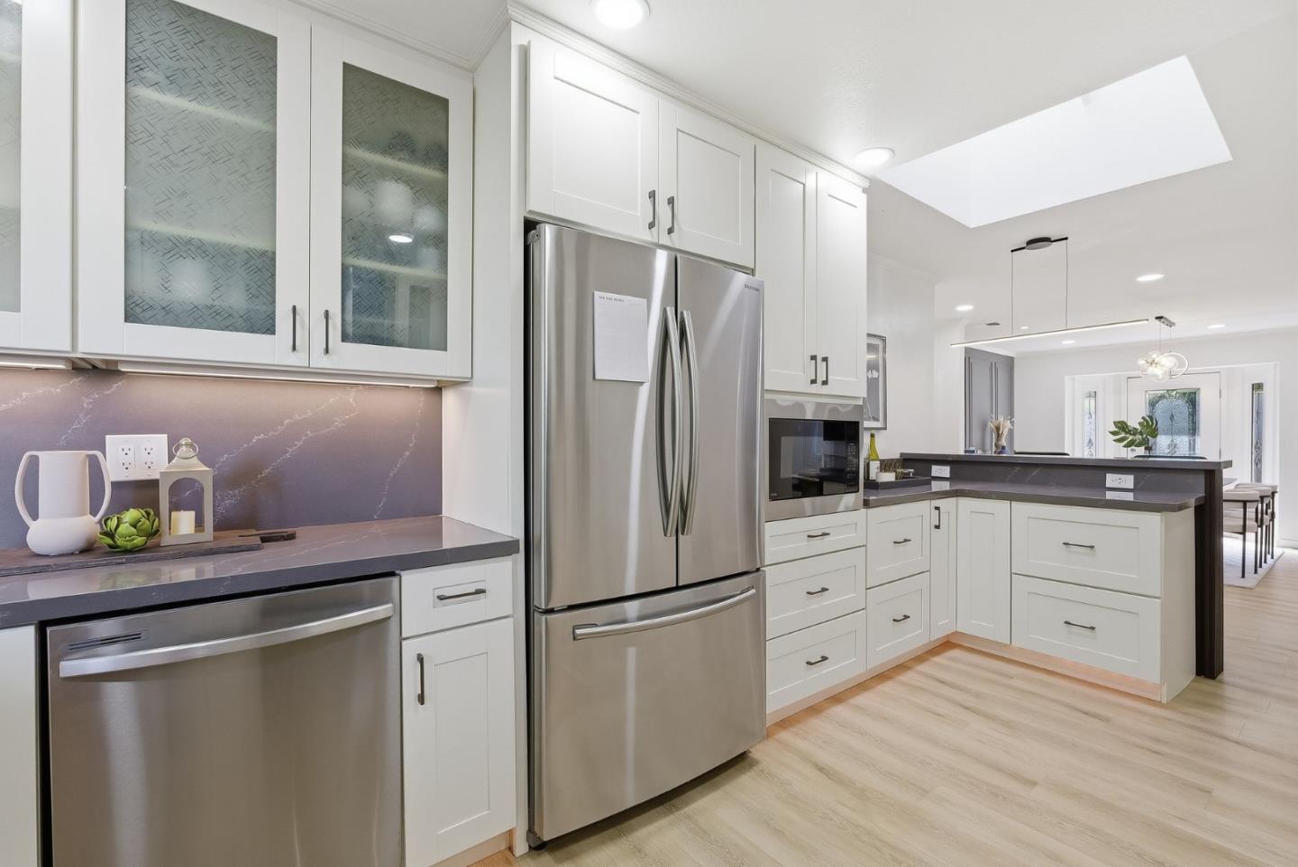 Detail Gallery Image 13 of 44 For 1396 Fallen Leaf, Milpitas,  CA 95035 - 3 Beds | 2 Baths