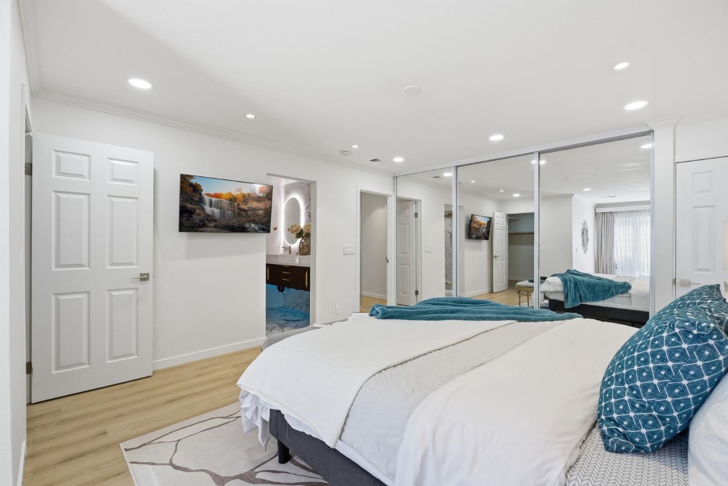 Detail Gallery Image 19 of 44 For 1396 Fallen Leaf, Milpitas,  CA 95035 - 3 Beds | 2 Baths