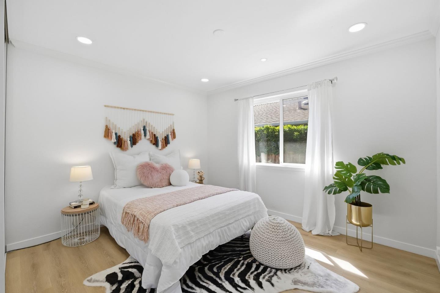 Detail Gallery Image 24 of 44 For 1396 Fallen Leaf, Milpitas,  CA 95035 - 3 Beds | 2 Baths