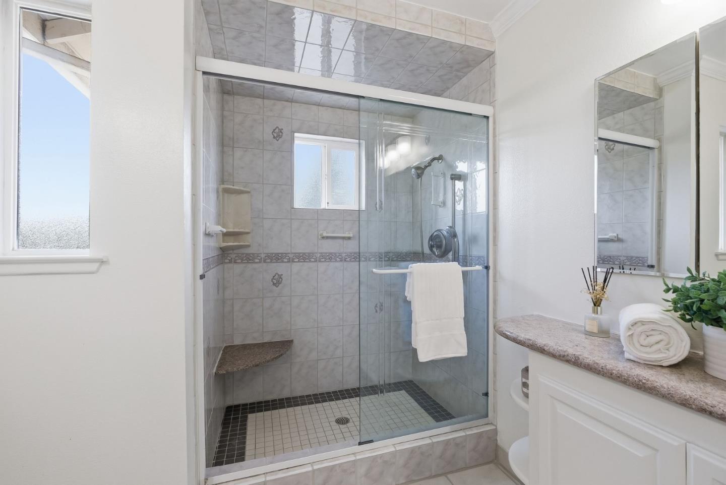 Detail Gallery Image 28 of 44 For 1396 Fallen Leaf, Milpitas,  CA 95035 - 3 Beds | 2 Baths