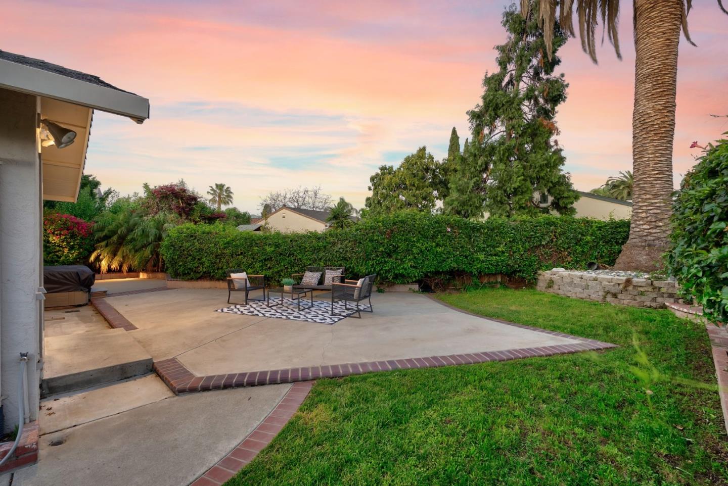 Detail Gallery Image 31 of 44 For 1396 Fallen Leaf, Milpitas,  CA 95035 - 3 Beds | 2 Baths