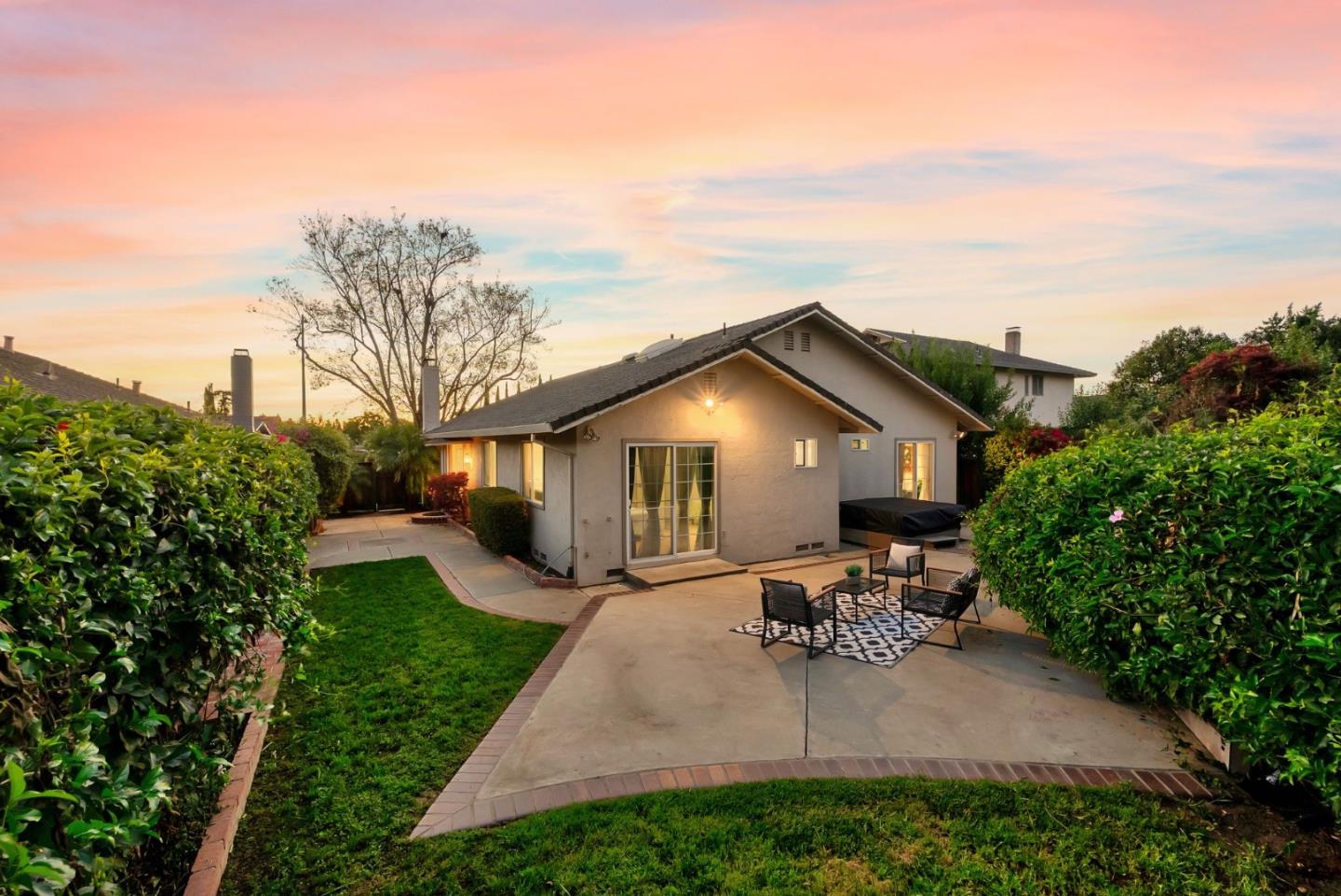 Detail Gallery Image 32 of 44 For 1396 Fallen Leaf, Milpitas,  CA 95035 - 3 Beds | 2 Baths