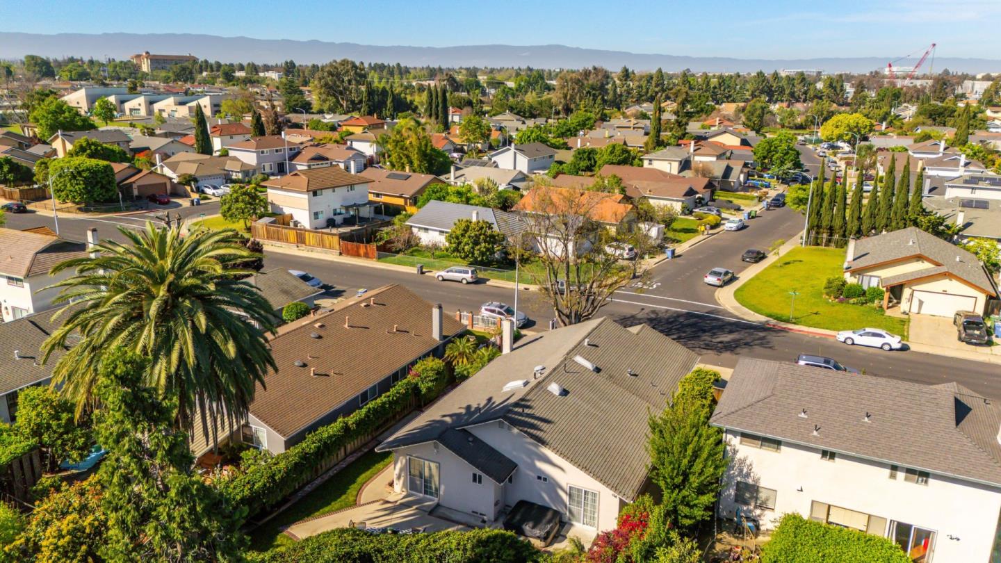 Detail Gallery Image 38 of 44 For 1396 Fallen Leaf, Milpitas,  CA 95035 - 3 Beds | 2 Baths