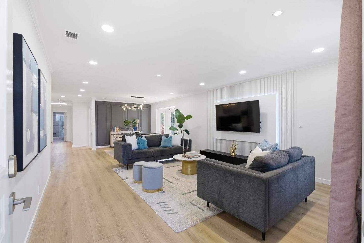 Detail Gallery Image 4 of 44 For 1396 Fallen Leaf, Milpitas,  CA 95035 - 3 Beds | 2 Baths