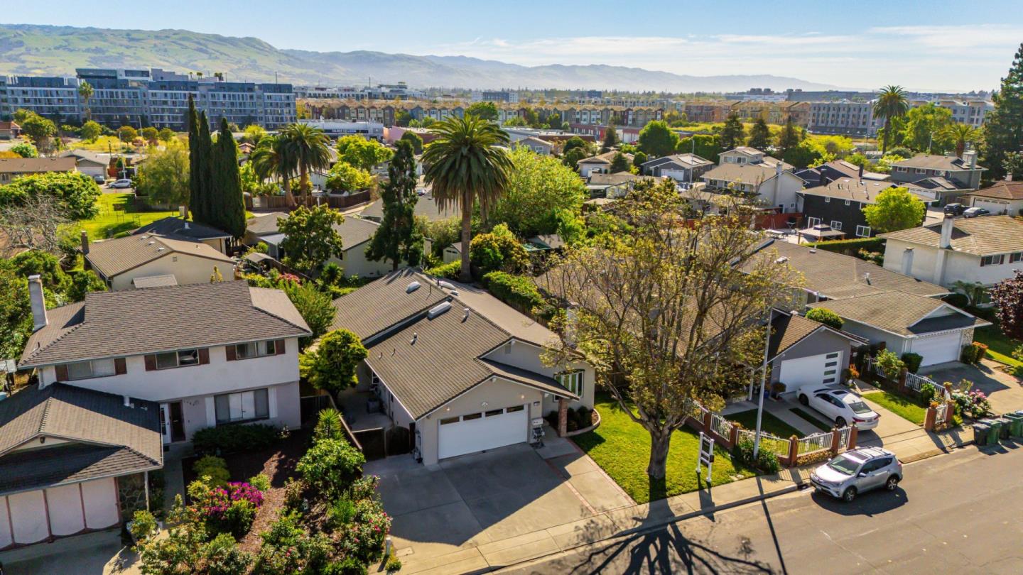 Detail Gallery Image 40 of 44 For 1396 Fallen Leaf, Milpitas,  CA 95035 - 3 Beds | 2 Baths