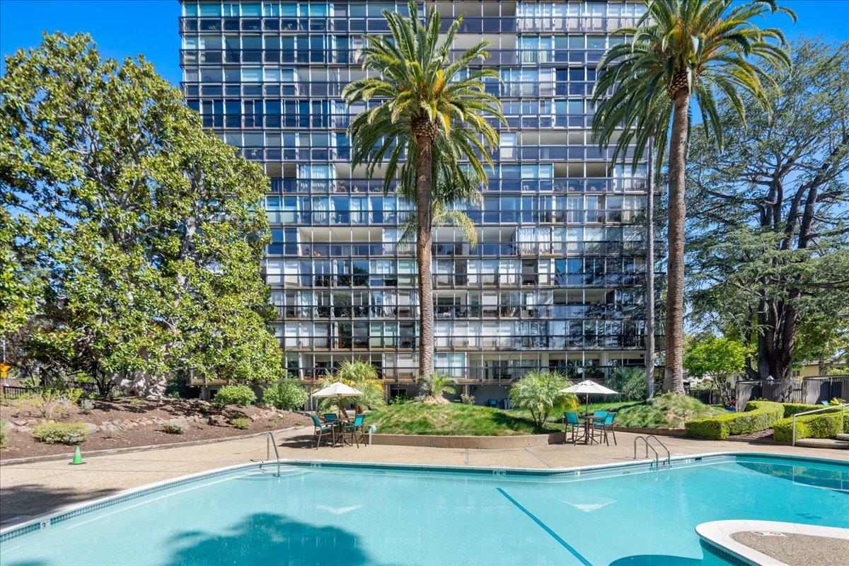 Detail Gallery Image 16 of 25 For 101 Alma St #908,  Palo Alto,  CA 94301 - 2 Beds | 2 Baths