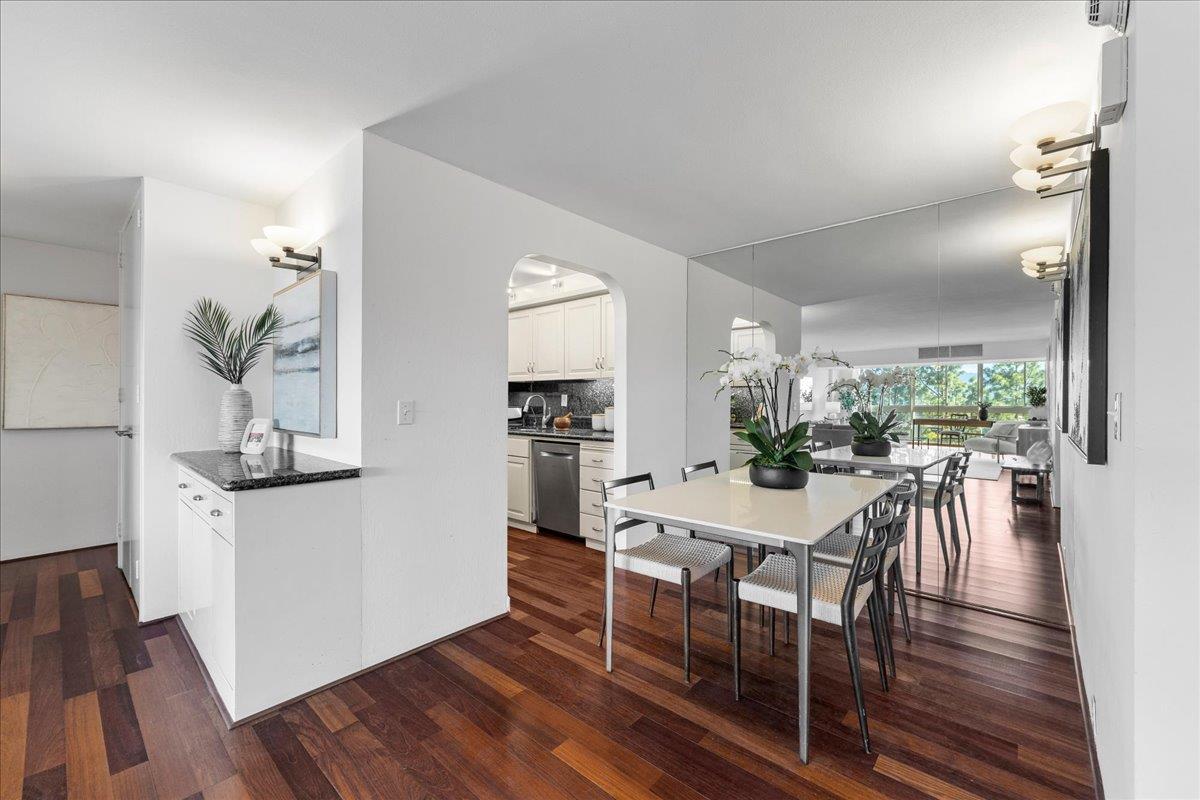 Detail Gallery Image 6 of 25 For 101 Alma St #908,  Palo Alto,  CA 94301 - 2 Beds | 2 Baths