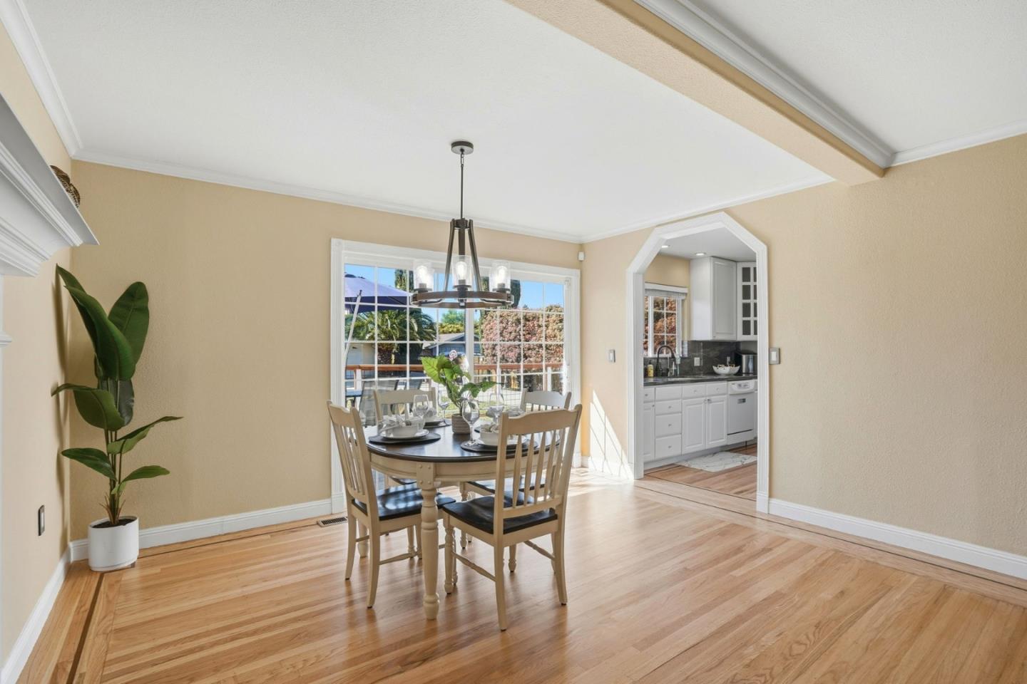 Detail Gallery Image 10 of 55 For 1421 Lydia Ln, Clayton,  CA 94517 - 3 Beds | 2 Baths