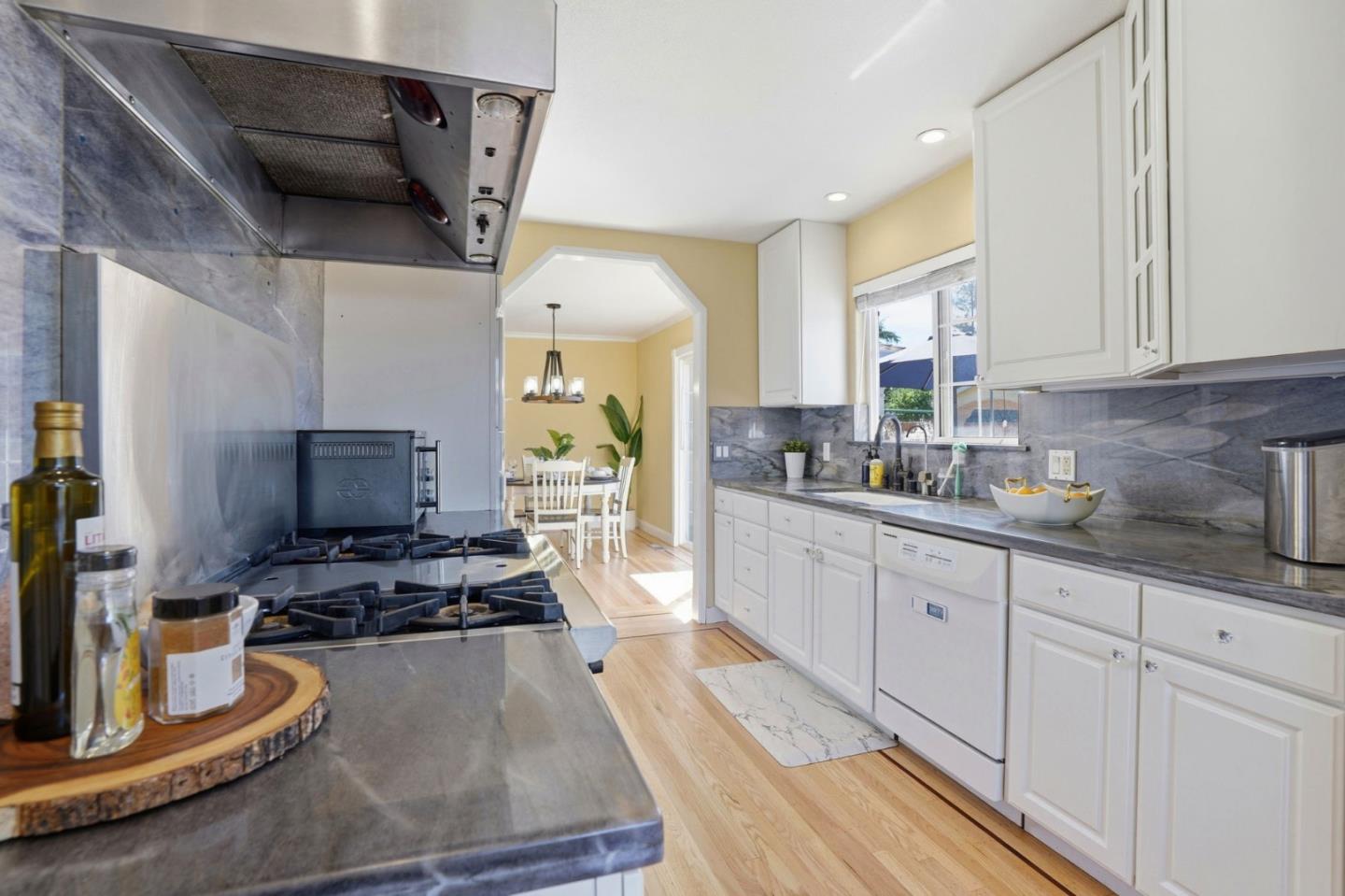 Detail Gallery Image 17 of 55 For 1421 Lydia Ln, Clayton,  CA 94517 - 3 Beds | 2 Baths