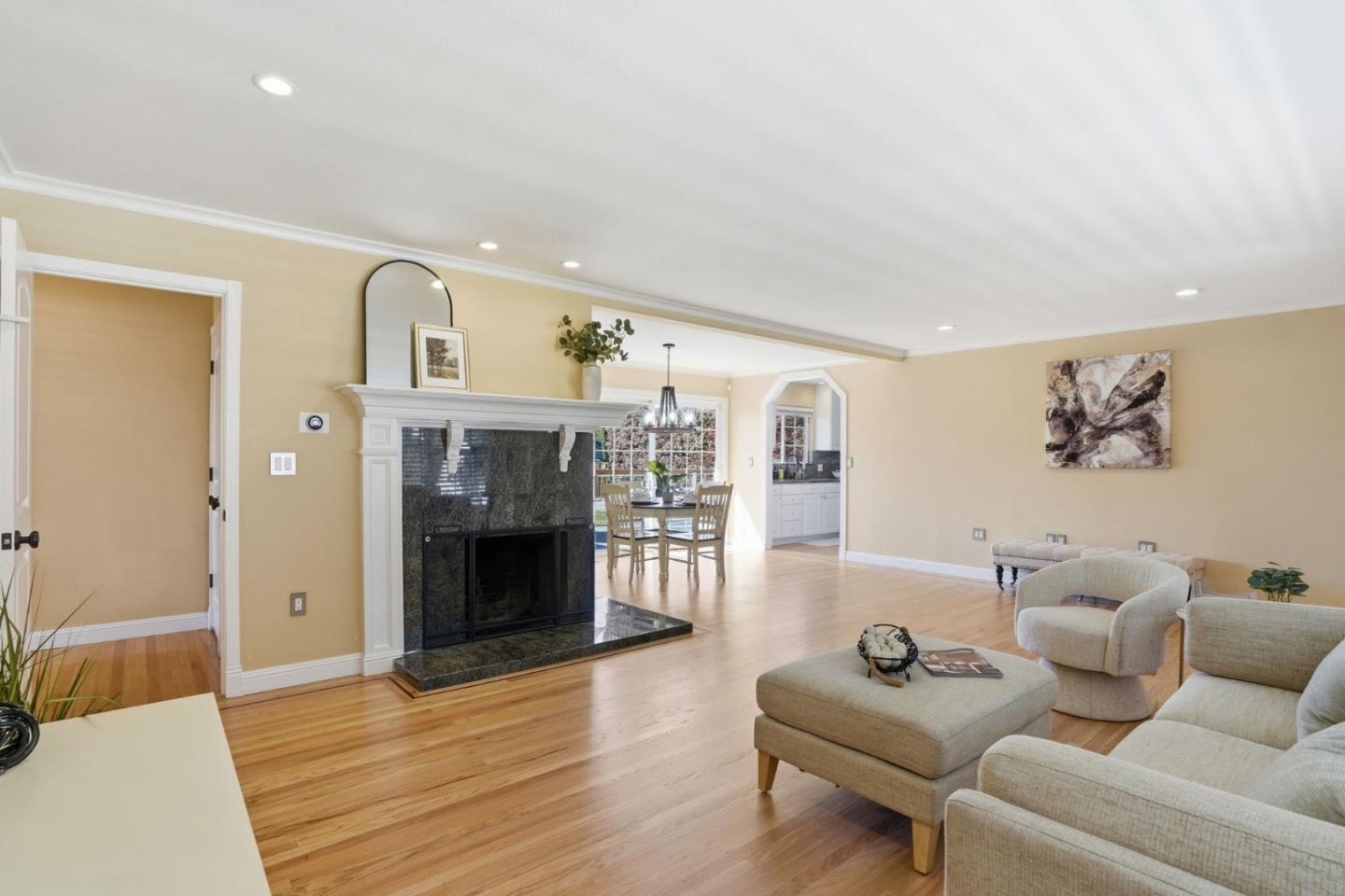 Detail Gallery Image 9 of 55 For 1421 Lydia Ln, Clayton,  CA 94517 - 3 Beds | 2 Baths