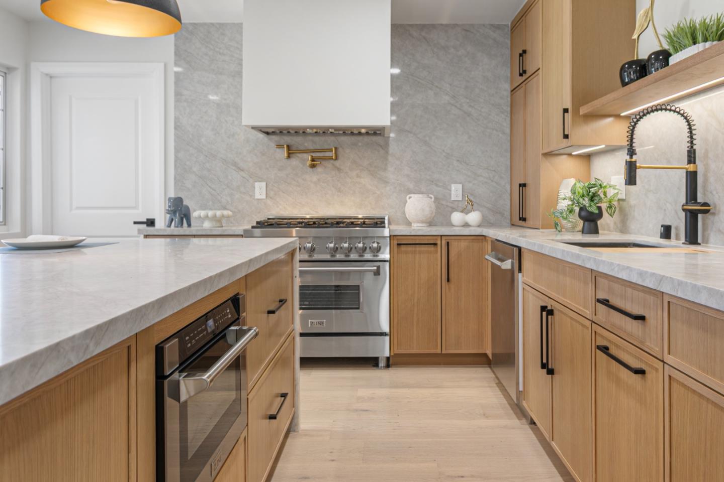 Detail Gallery Image 10 of 58 For 1172 Longfellow Ave, Campbell,  CA 95008 - 4 Beds | 3 Baths