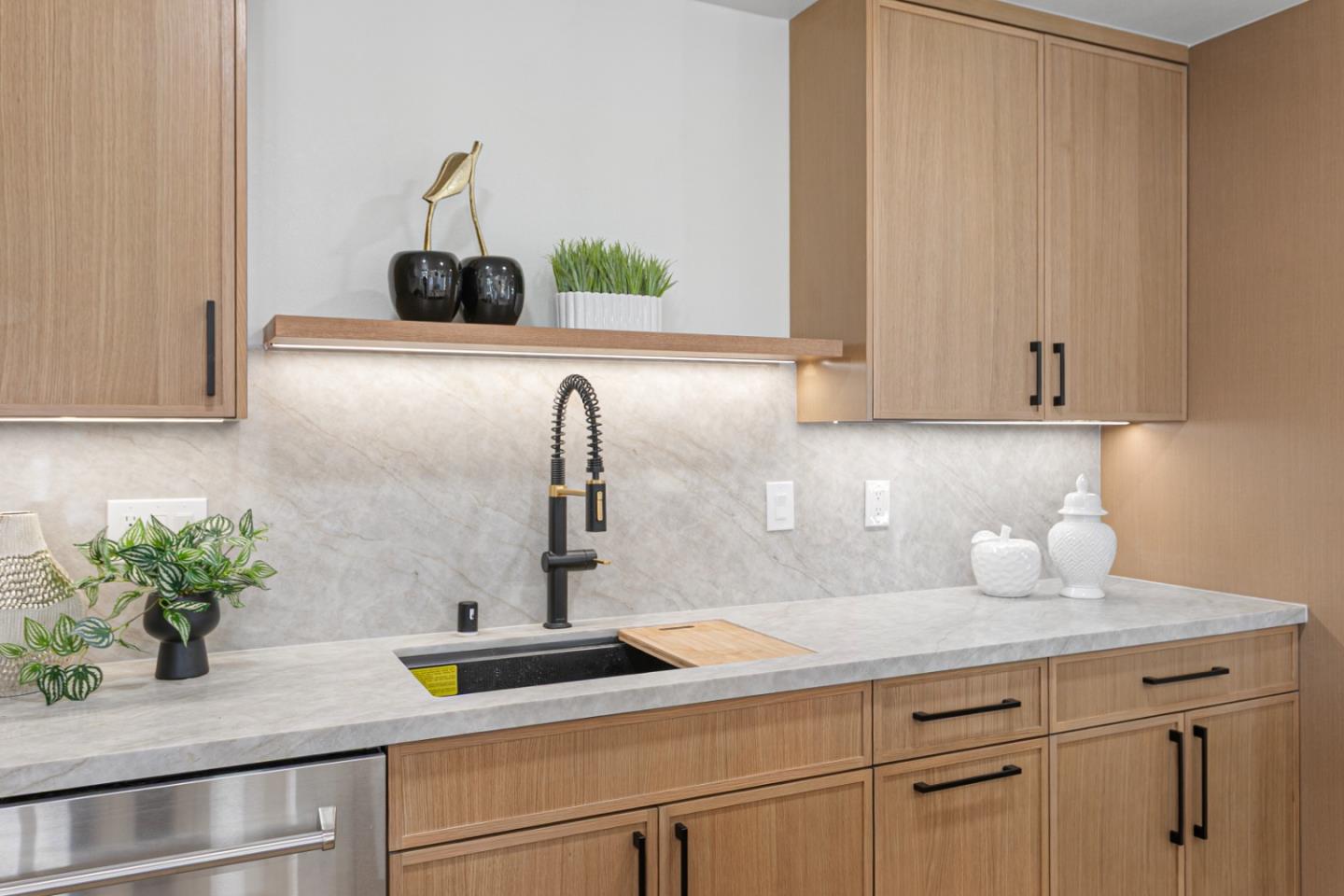 Detail Gallery Image 11 of 58 For 1172 Longfellow Ave, Campbell,  CA 95008 - 4 Beds | 3 Baths