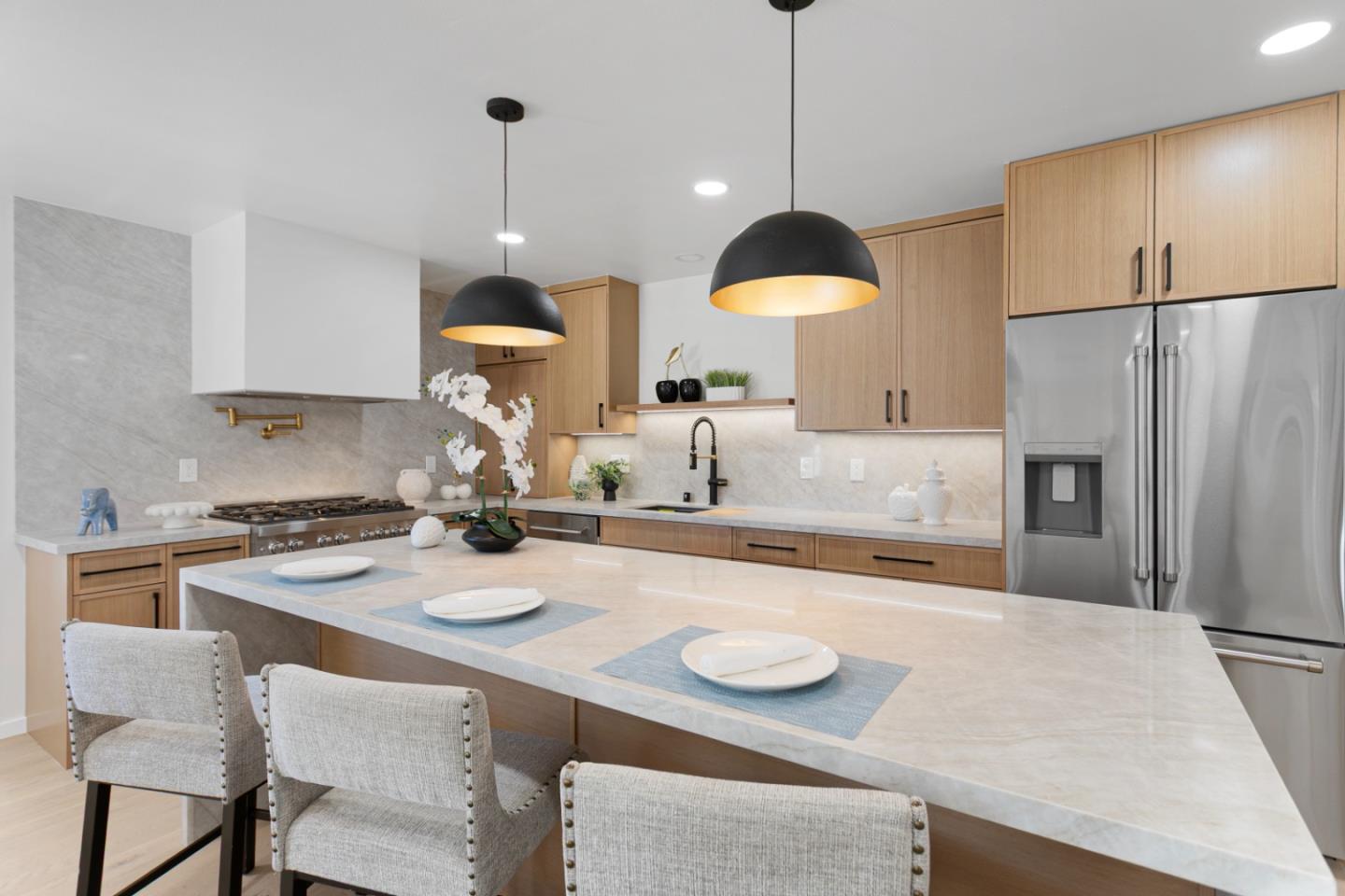 Detail Gallery Image 8 of 58 For 1172 Longfellow Ave, Campbell,  CA 95008 - 4 Beds | 3 Baths