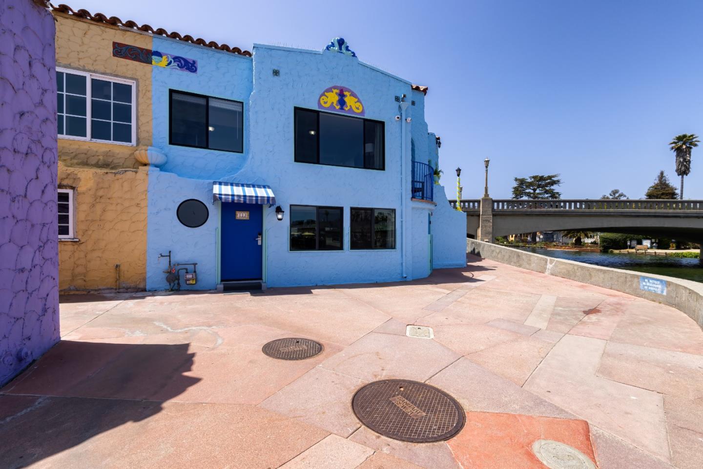 Detail Gallery Image 3 of 26 For 1500 Wharf Rd #12,  Capitola,  CA 95010 - 5 Beds | 2/1 Baths