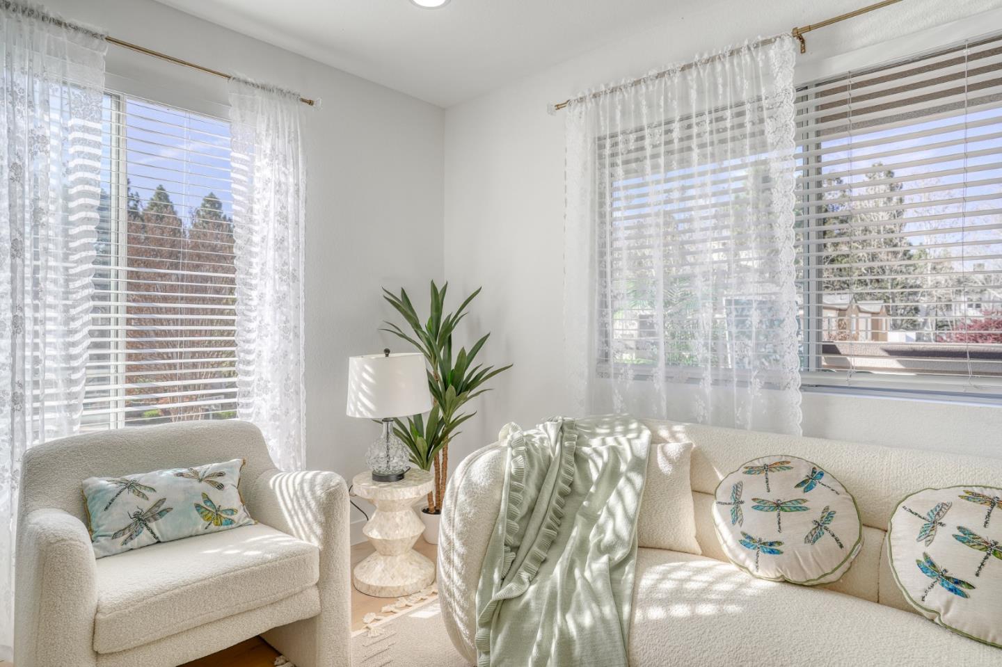 Detail Gallery Image 5 of 38 For 650 Encore Way, San Jose,  CA 95134 - 1 Beds | 1 Baths