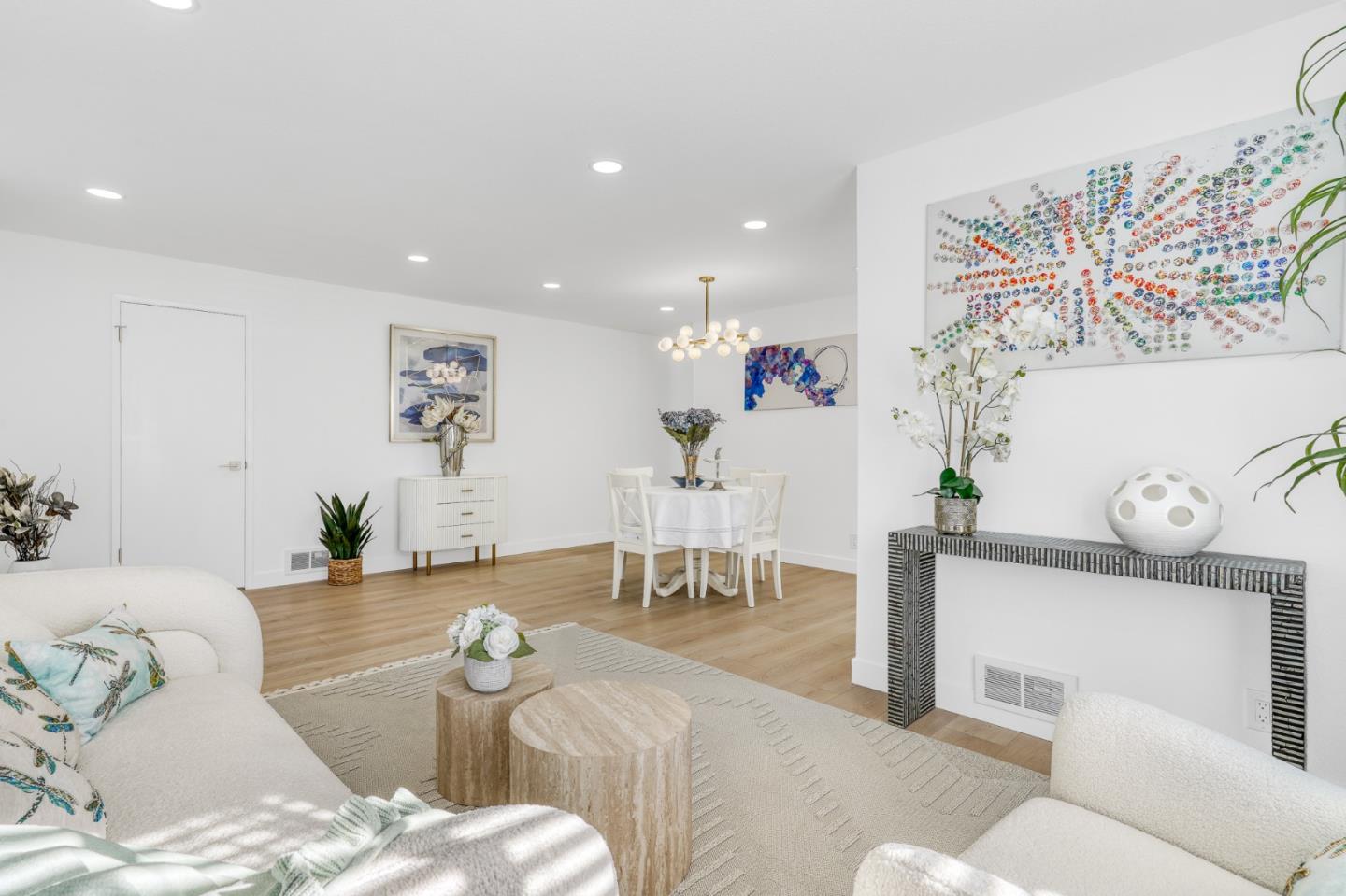 Detail Gallery Image 6 of 38 For 650 Encore Way, San Jose,  CA 95134 - 1 Beds | 1 Baths