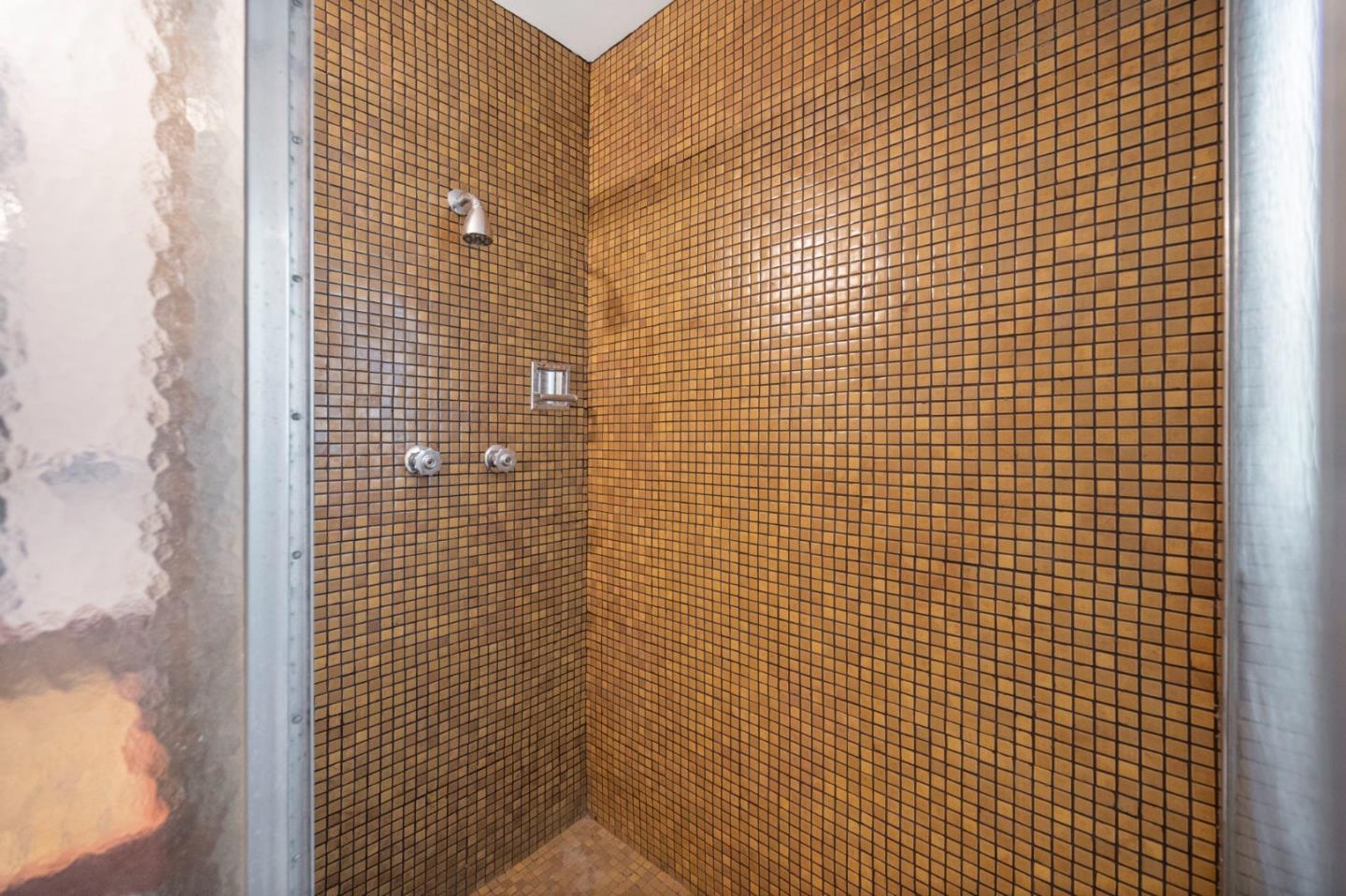 Detail Gallery Image 26 of 47 For 70 Tiptoe Ln, Burlingame,  CA 94010 - 3 Beds | 2 Baths