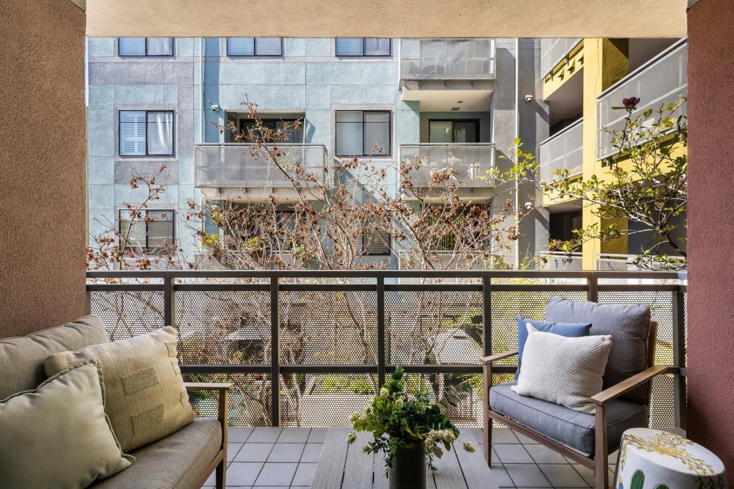 Detail Gallery Image 16 of 42 For 800 High St #216,  Palo Alto,  CA 94301 - 3 Beds | 2 Baths