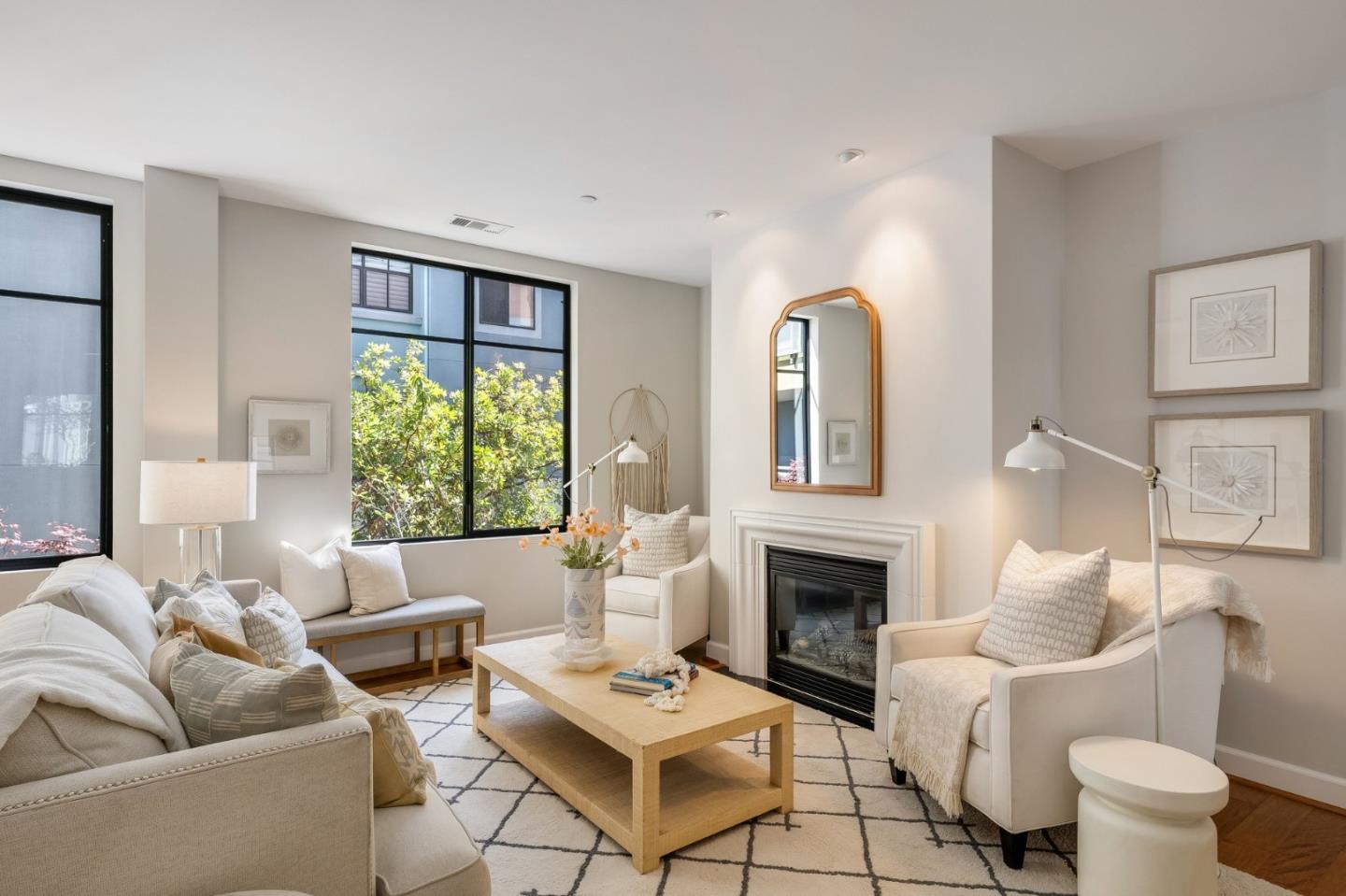 Detail Gallery Image 2 of 42 For 800 High St #216,  Palo Alto,  CA 94301 - 3 Beds | 2 Baths