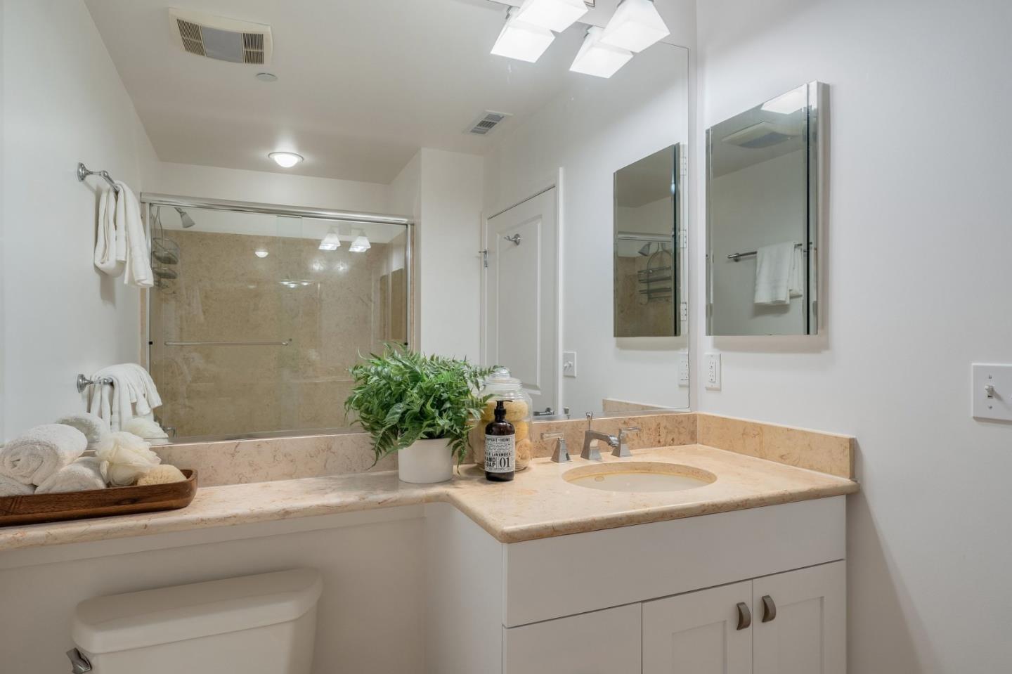 Detail Gallery Image 21 of 42 For 800 High St #216,  Palo Alto,  CA 94301 - 3 Beds | 2 Baths
