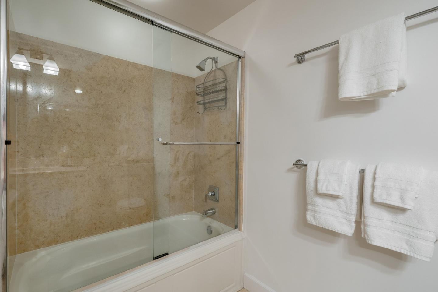 Detail Gallery Image 22 of 42 For 800 High St #216,  Palo Alto,  CA 94301 - 3 Beds | 2 Baths