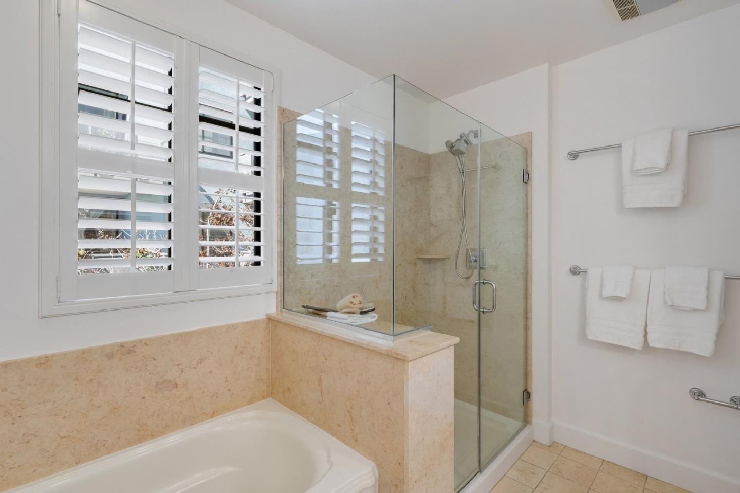 Detail Gallery Image 30 of 42 For 800 High St #216,  Palo Alto,  CA 94301 - 3 Beds | 2 Baths