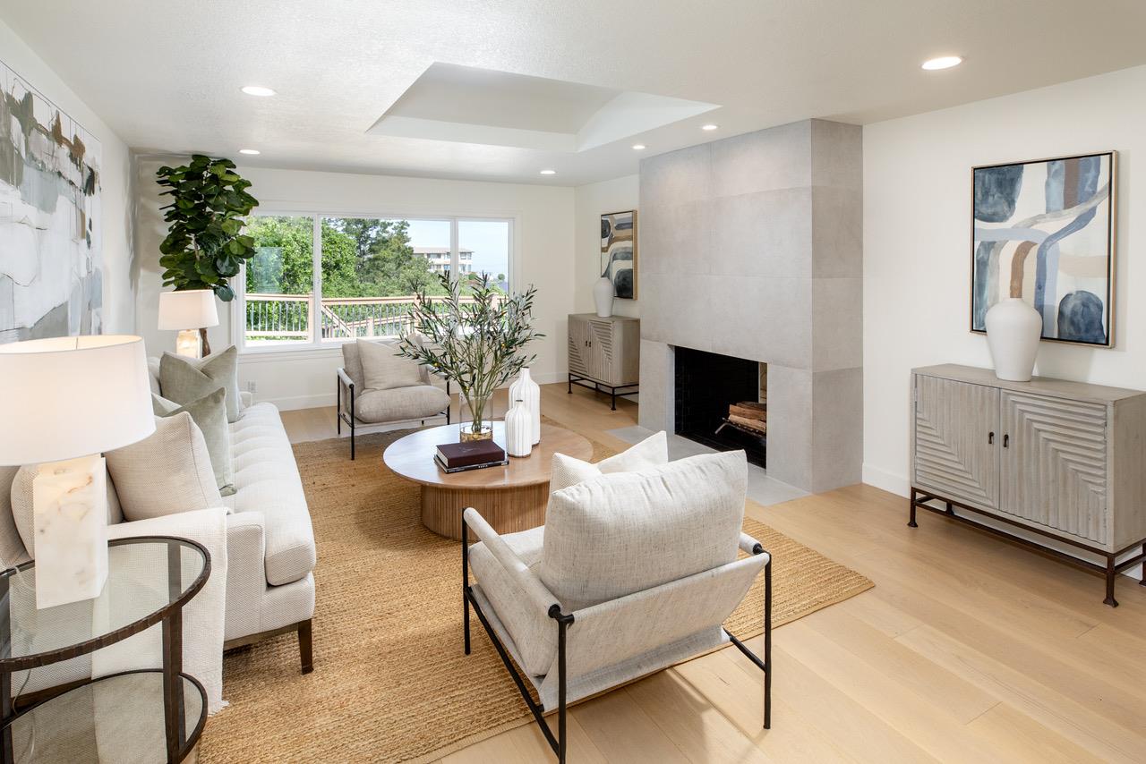 Detail Gallery Image 11 of 32 For 3342 Melendy Dr, San Carlos,  CA 94070 - 4 Beds | 2/1 Baths