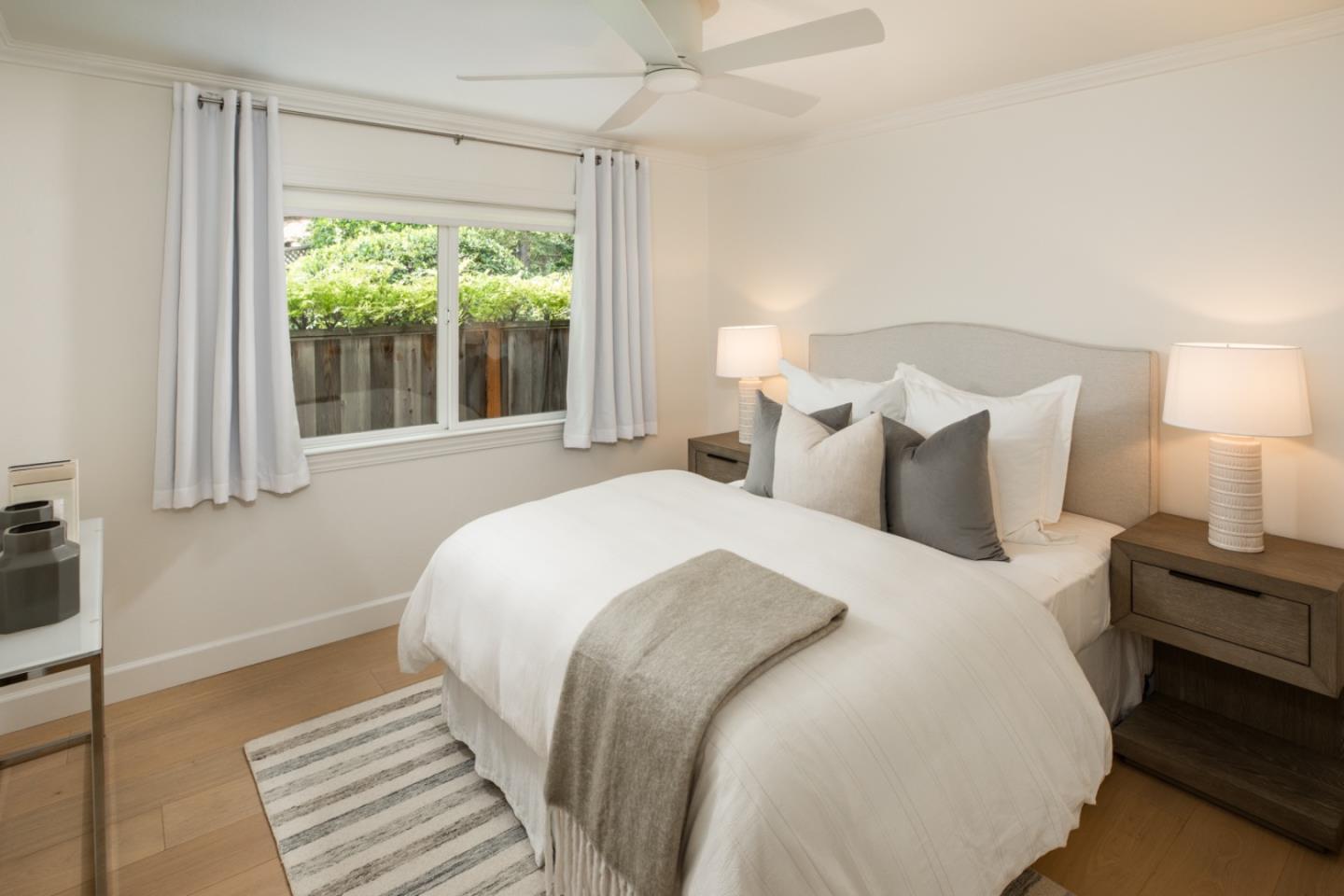 Detail Gallery Image 19 of 32 For 3342 Melendy Dr, San Carlos,  CA 94070 - 4 Beds | 2/1 Baths