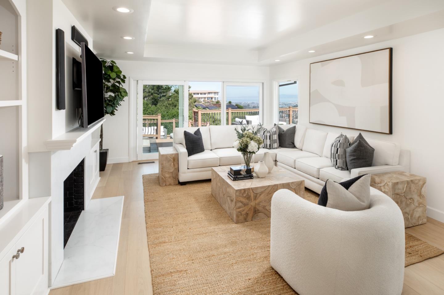 Detail Gallery Image 9 of 32 For 3342 Melendy Dr, San Carlos,  CA 94070 - 4 Beds | 2/1 Baths