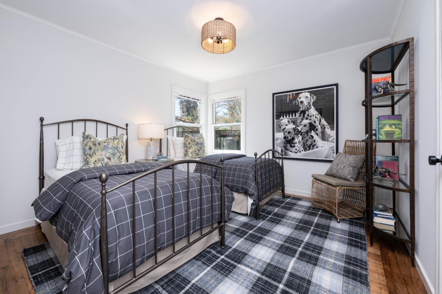 Detail Gallery Image 14 of 25 For 3 Delmar Ct, Redwood City,  CA 94063 - 3 Beds | 1 Baths