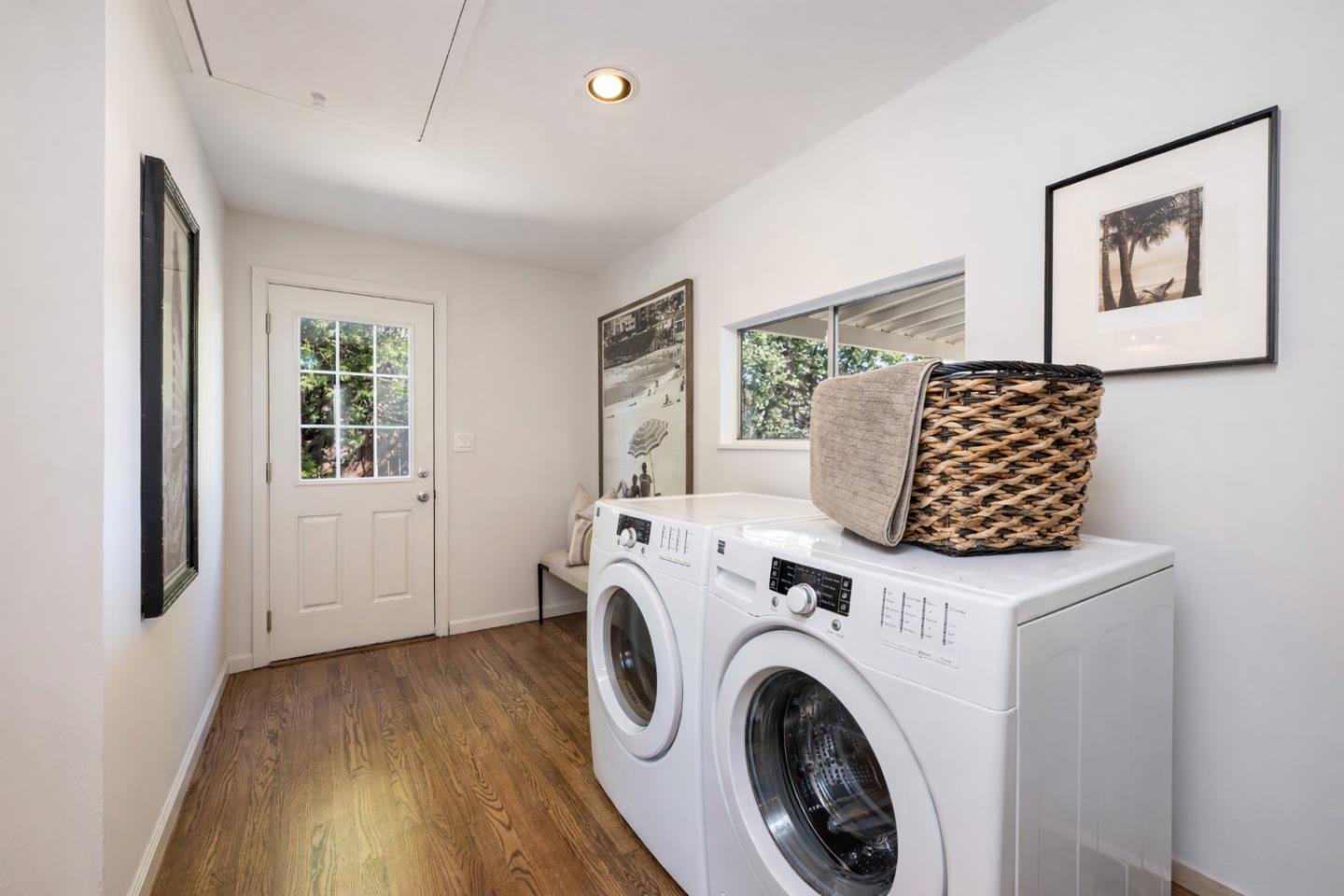 Detail Gallery Image 16 of 25 For 3 Delmar Ct, Redwood City,  CA 94063 - 3 Beds | 1 Baths