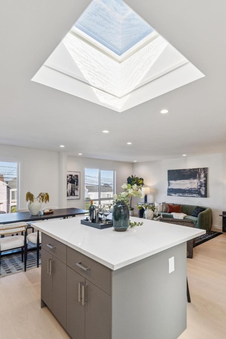 Detail Gallery Image 19 of 47 For 1954 29th Ave, San Francisco,  CA 94116 - 3 Beds | 3 Baths