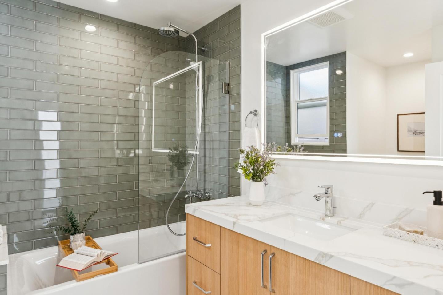 Detail Gallery Image 20 of 47 For 1954 29th Ave, San Francisco,  CA 94116 - 3 Beds | 3 Baths