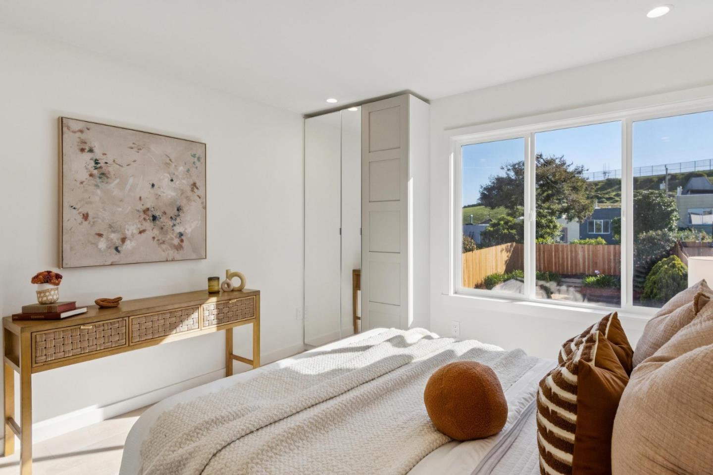 Detail Gallery Image 24 of 47 For 1954 29th Ave, San Francisco,  CA 94116 - 3 Beds | 3 Baths