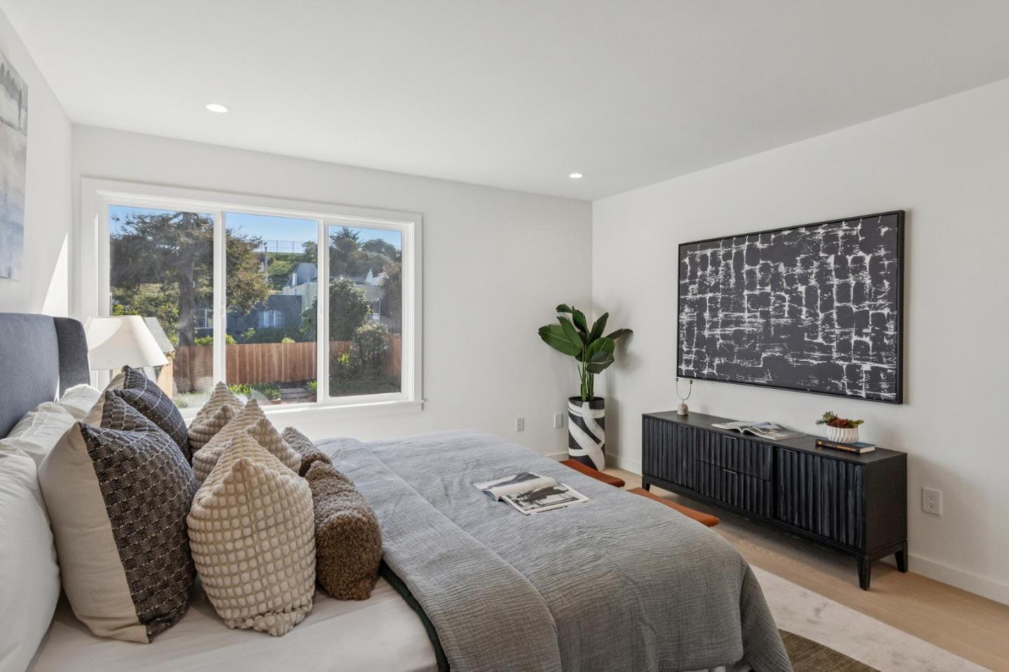 Detail Gallery Image 28 of 47 For 1954 29th Ave, San Francisco,  CA 94116 - 3 Beds | 3 Baths