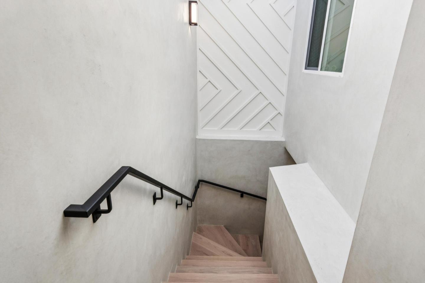 Detail Gallery Image 5 of 47 For 1954 29th Ave, San Francisco,  CA 94116 - 3 Beds | 3 Baths