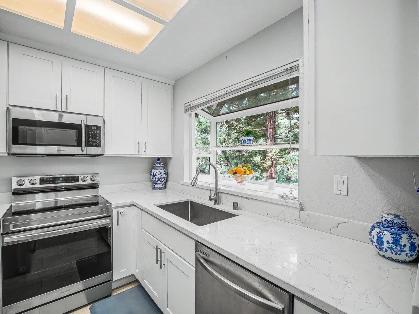 Photo #4: ML82038564 Listing: Photo #4