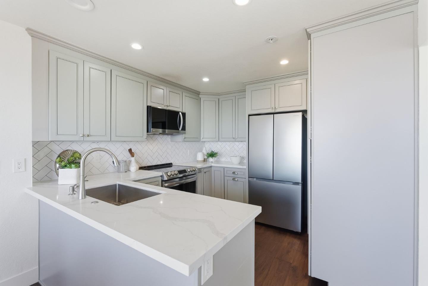 Detail Gallery Image 46 of 98 For 480 Pointe Pacific #1,  Daly City,  CA 94014 - 2 Beds | 2 Baths