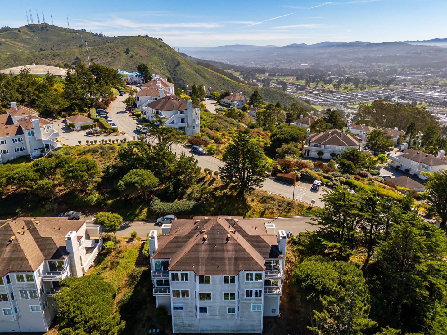Detail Gallery Image 97 of 98 For 480 Pointe Pacific #1,  Daly City,  CA 94014 - 2 Beds | 2 Baths
