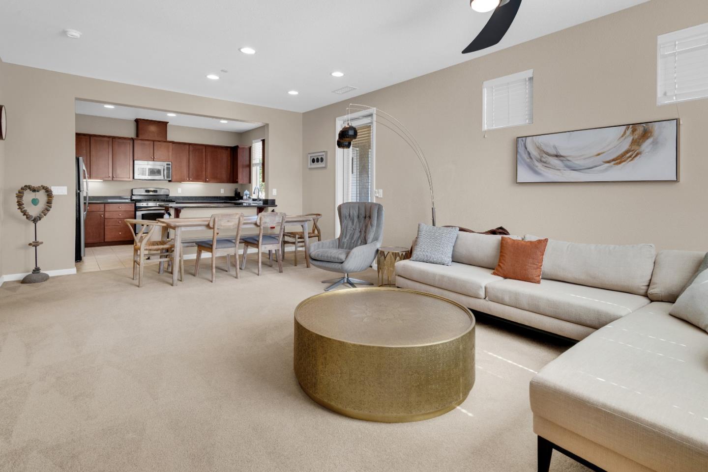 Detail Gallery Image 5 of 27 For 3592 Broad St #204,  San Luis Obispo,  CA 93401 - 2 Beds | 2 Baths