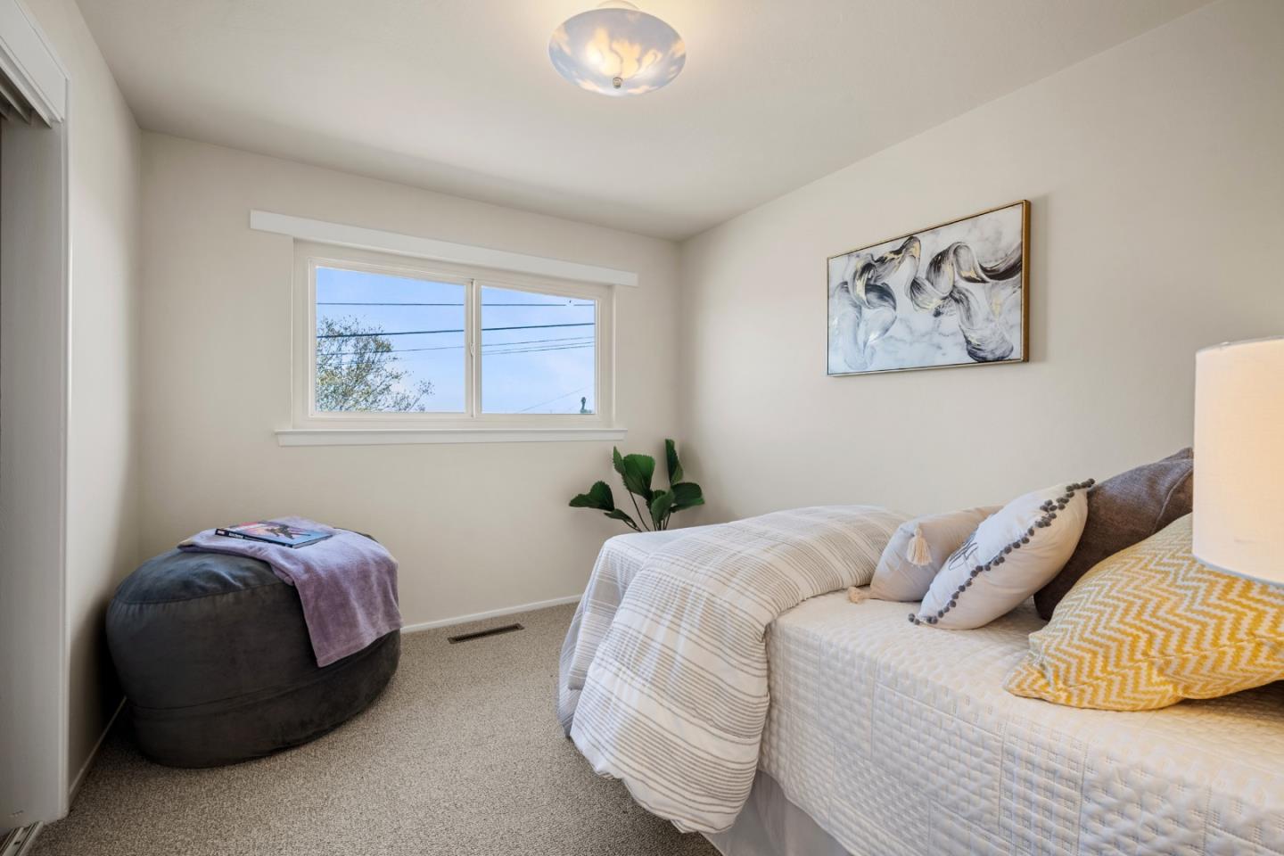 Detail Gallery Image 15 of 38 For 486 Hawthorne Ave, San Bruno,  CA 94066 - 3 Beds | 2 Baths