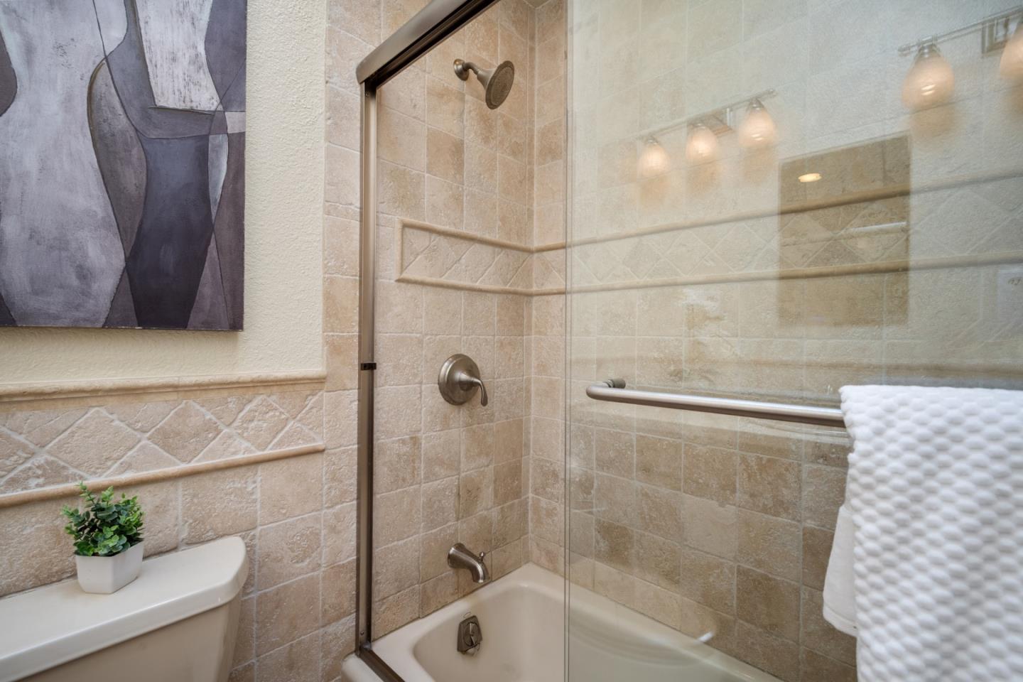 Detail Gallery Image 17 of 38 For 486 Hawthorne Ave, San Bruno,  CA 94066 - 3 Beds | 2 Baths