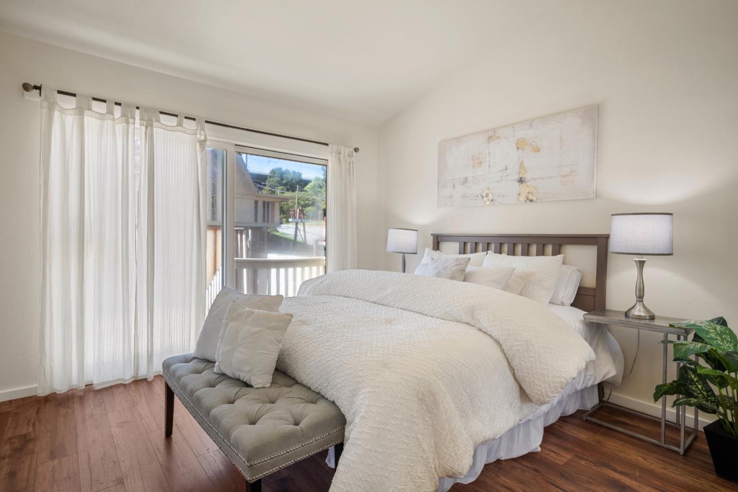 Detail Gallery Image 20 of 38 For 486 Hawthorne Ave, San Bruno,  CA 94066 - 3 Beds | 2 Baths